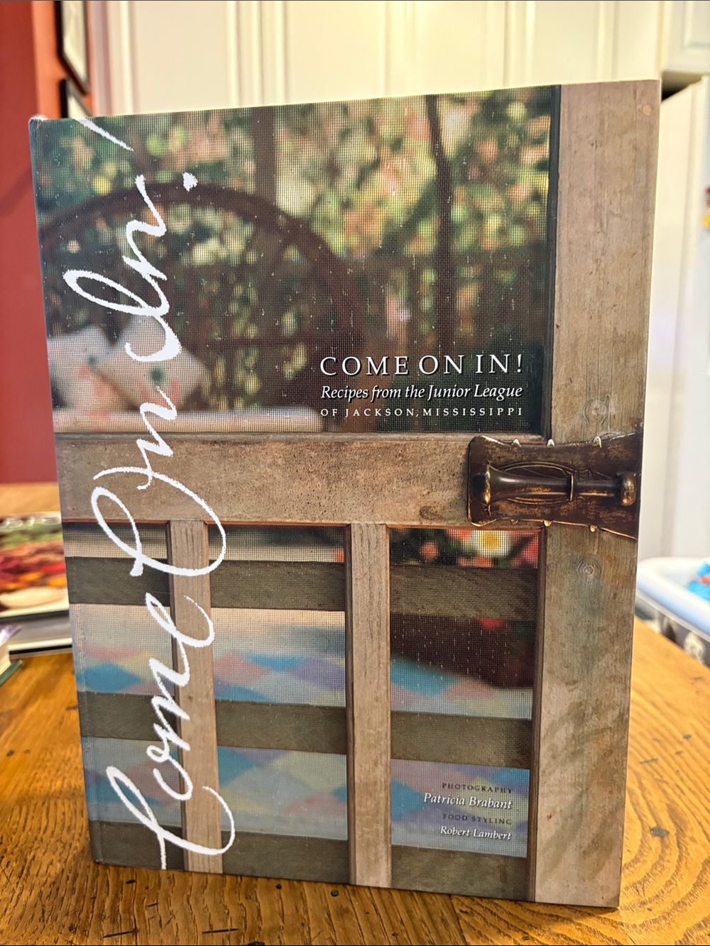Come On In! Recipes from the Junior League of Jackson, Mississippi- Spiral Bound